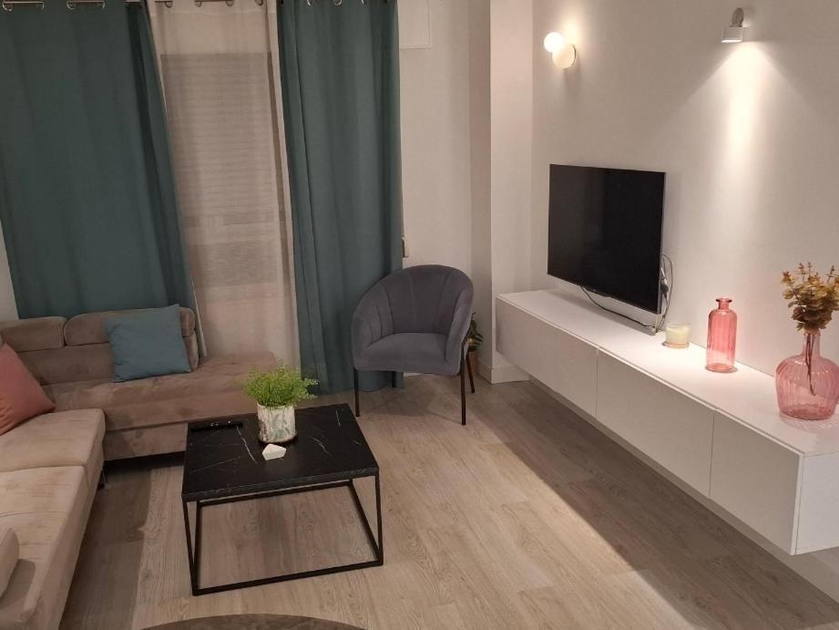 Moderno Apartamento Con Garaje Privado En El Centro De Vigo Cameră foto